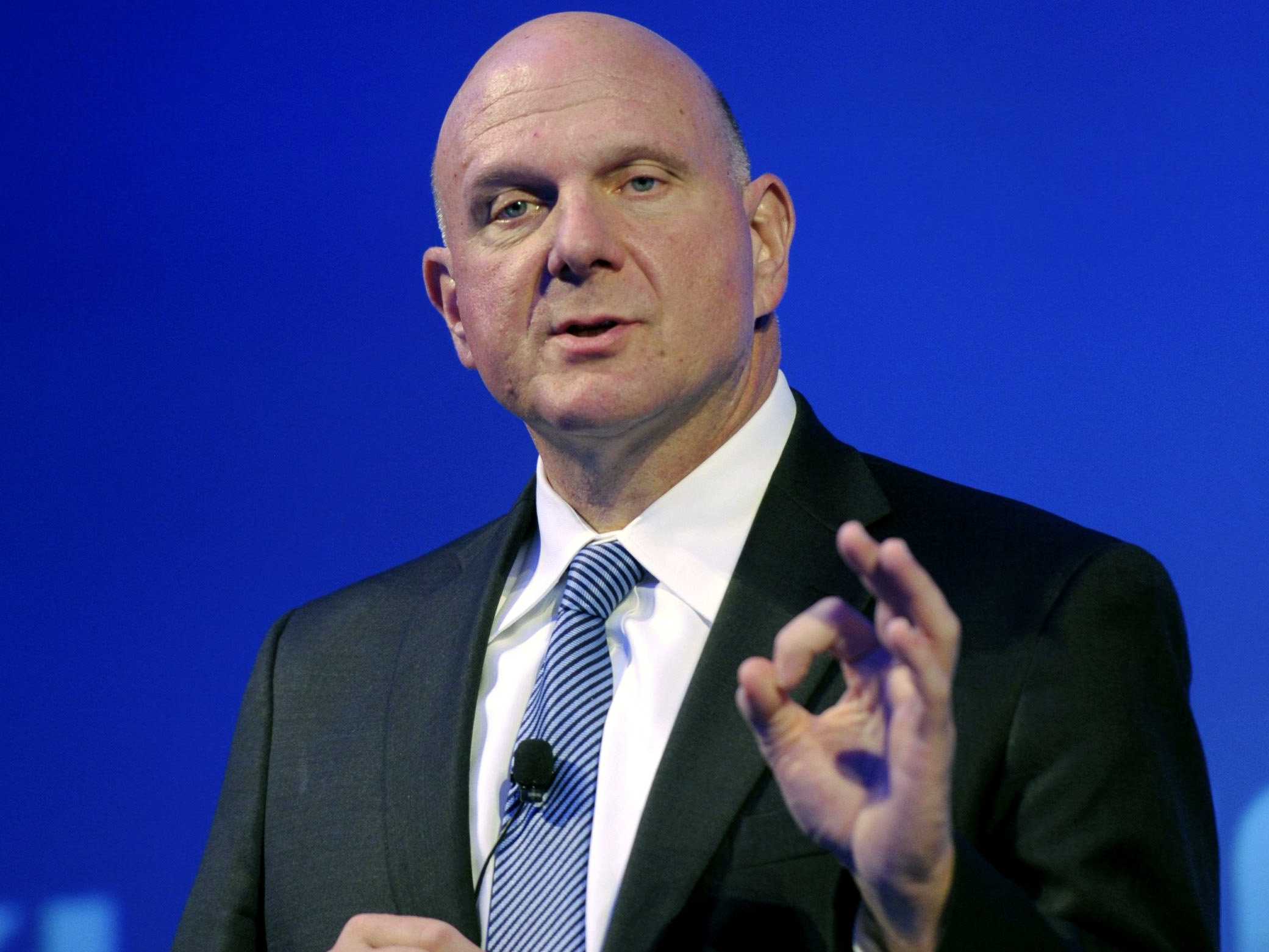 Steve Ballmer Banning Apple iPad’s From the Clippers