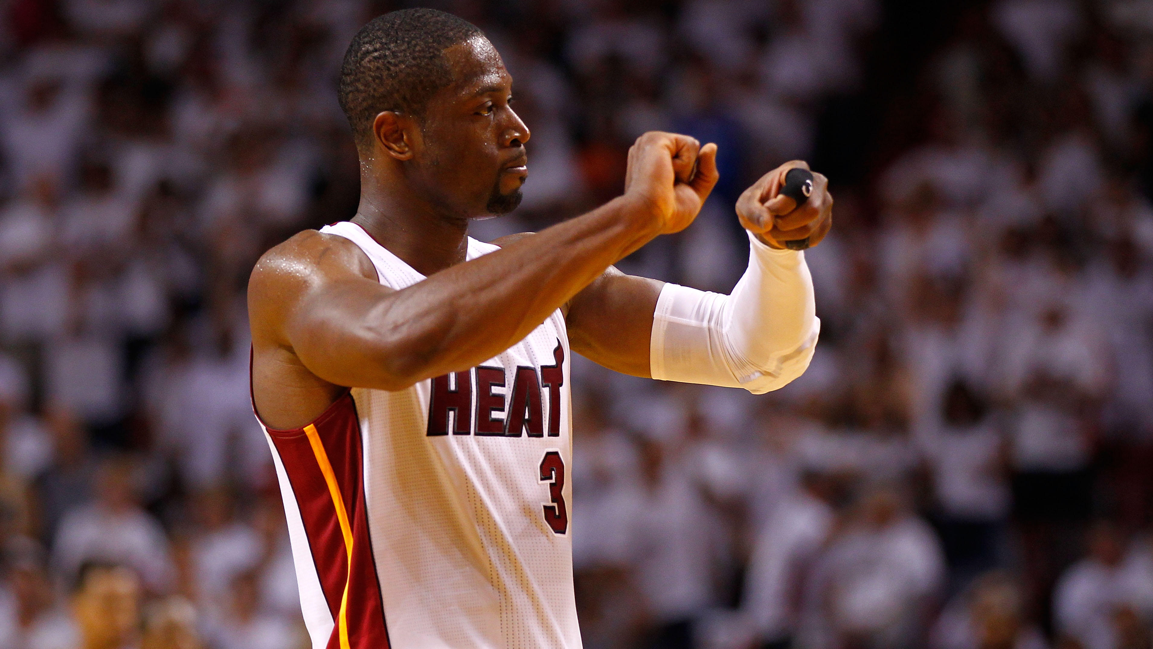 Wade, Heat Agree to one-year Deal