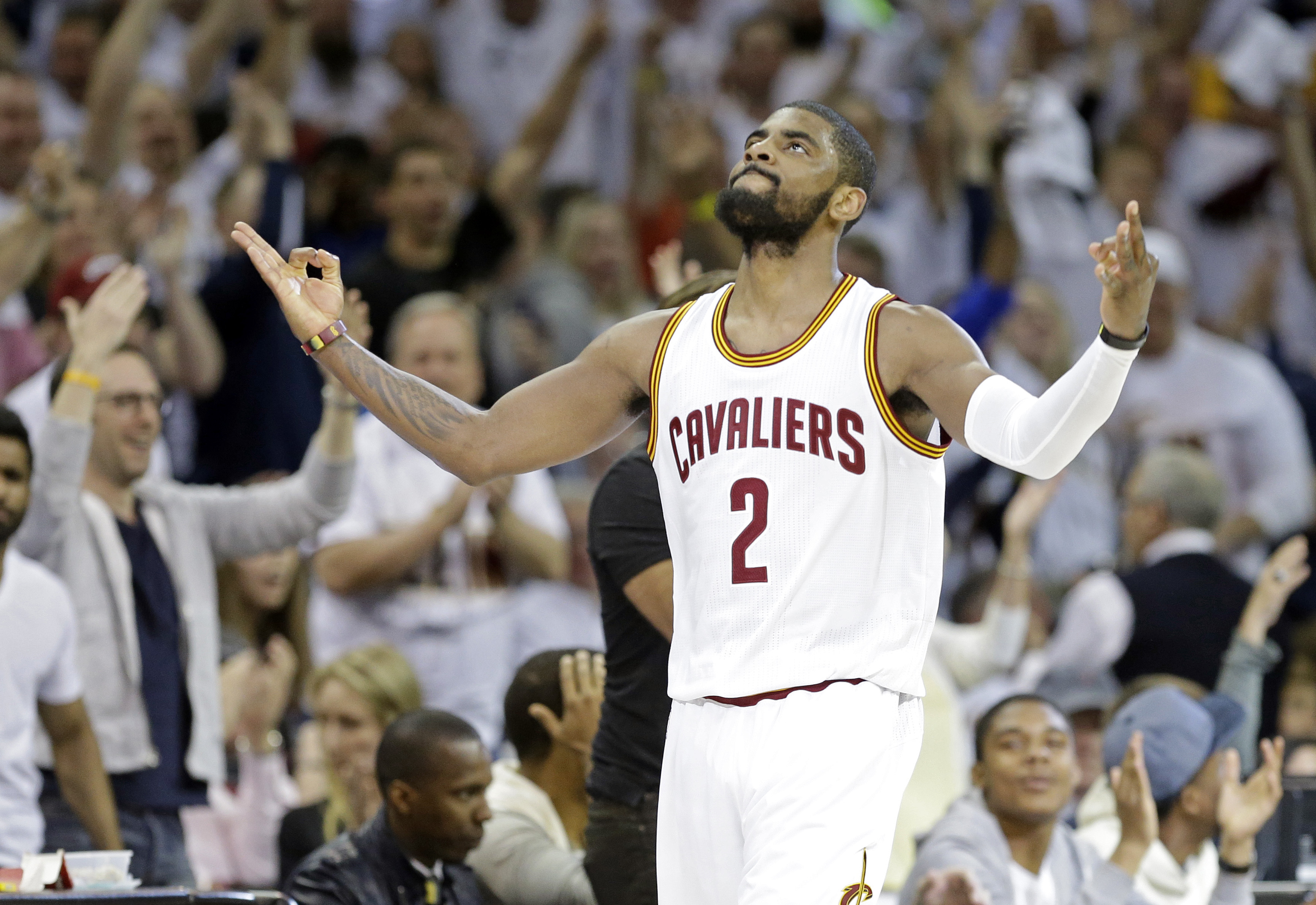 Kyrie Irving Cleared by Doctors to Start Working Out