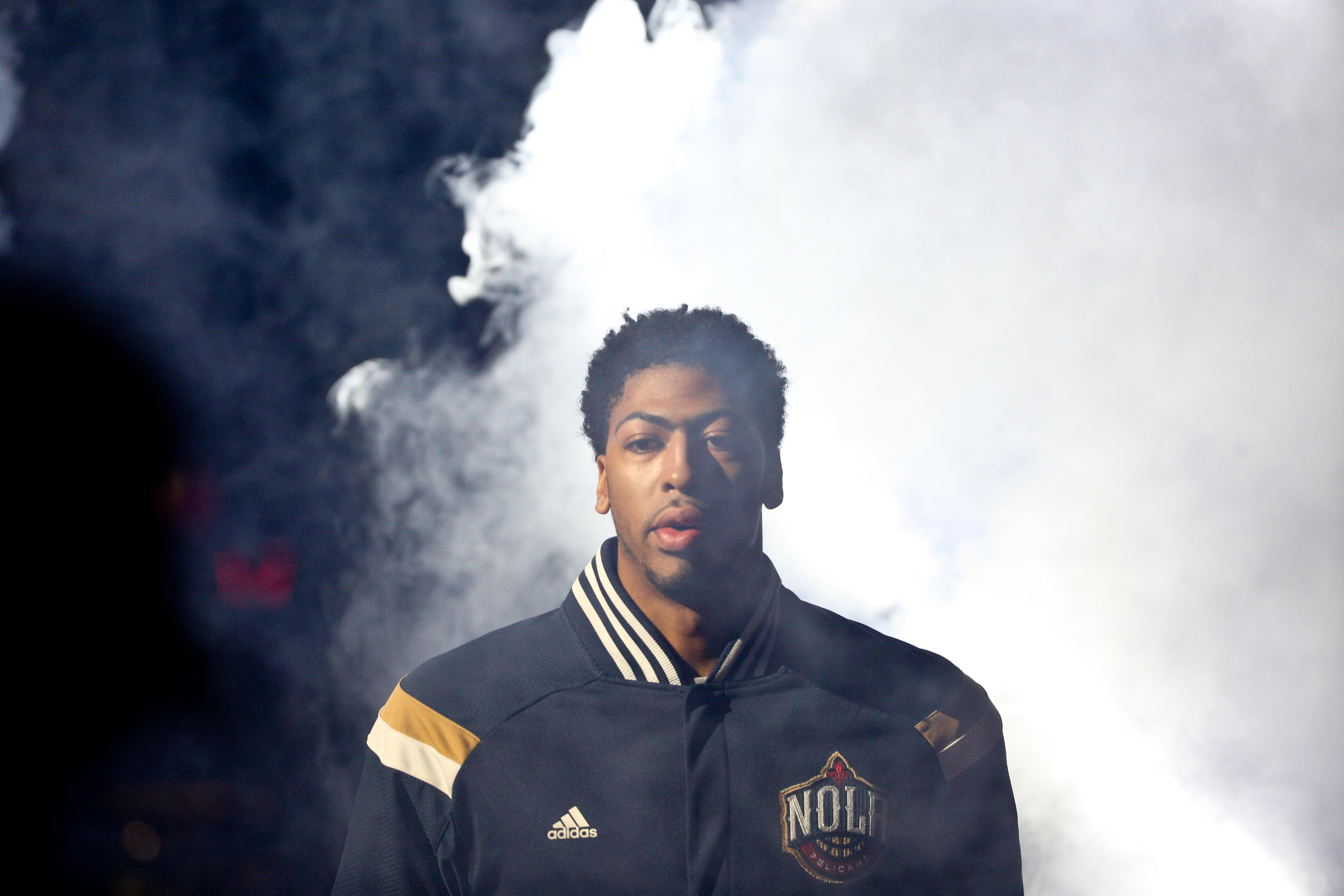 The Pelicans Will use Anthony Davis at Center